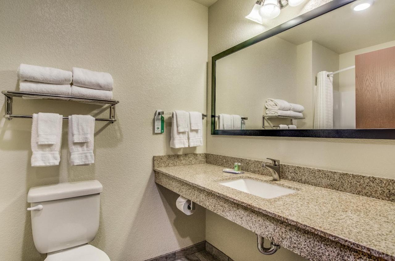 Cobblestone Inn & Suites - Bridgeport Ruang foto